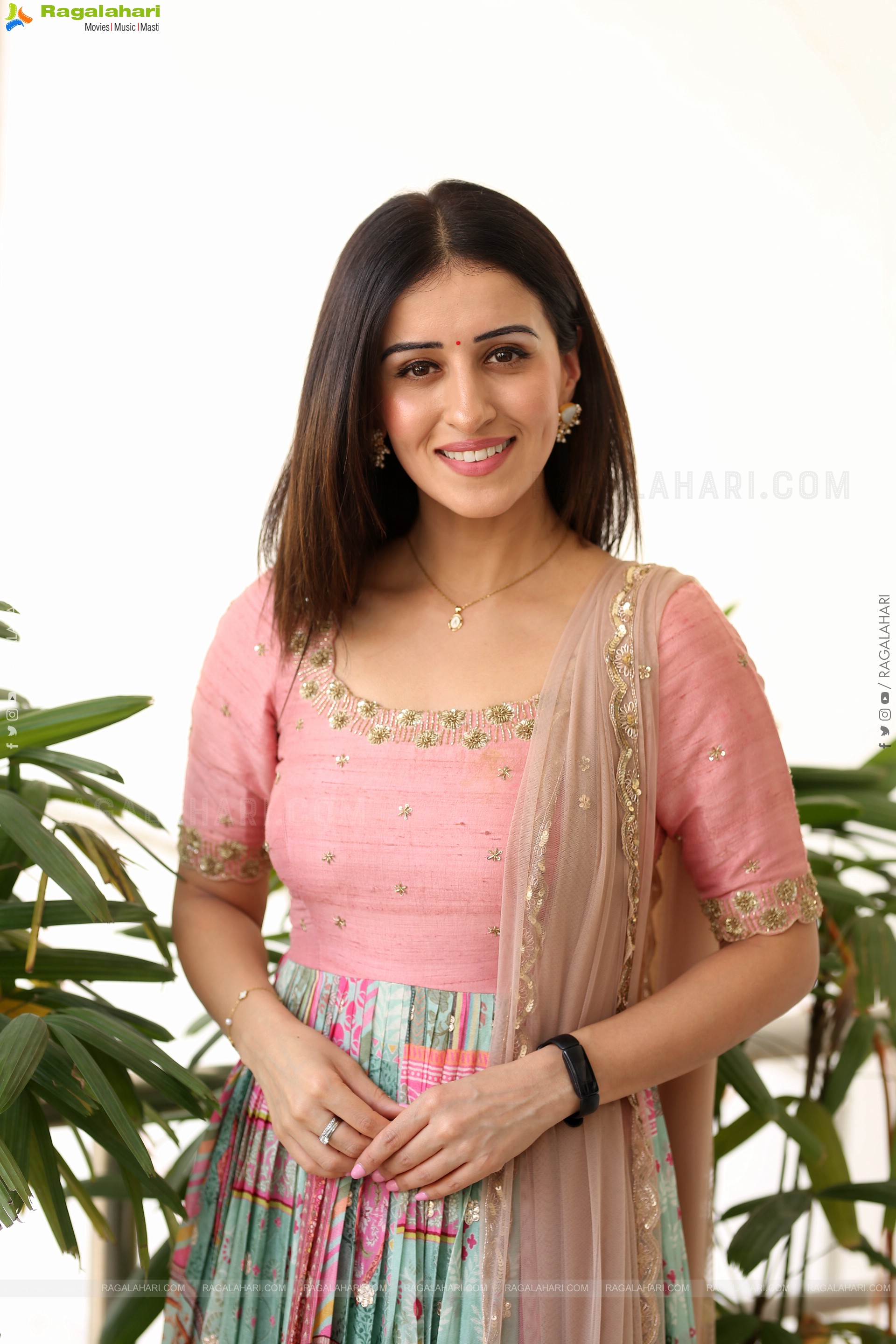 Anshu at Mazaka Interview, HD Gallery