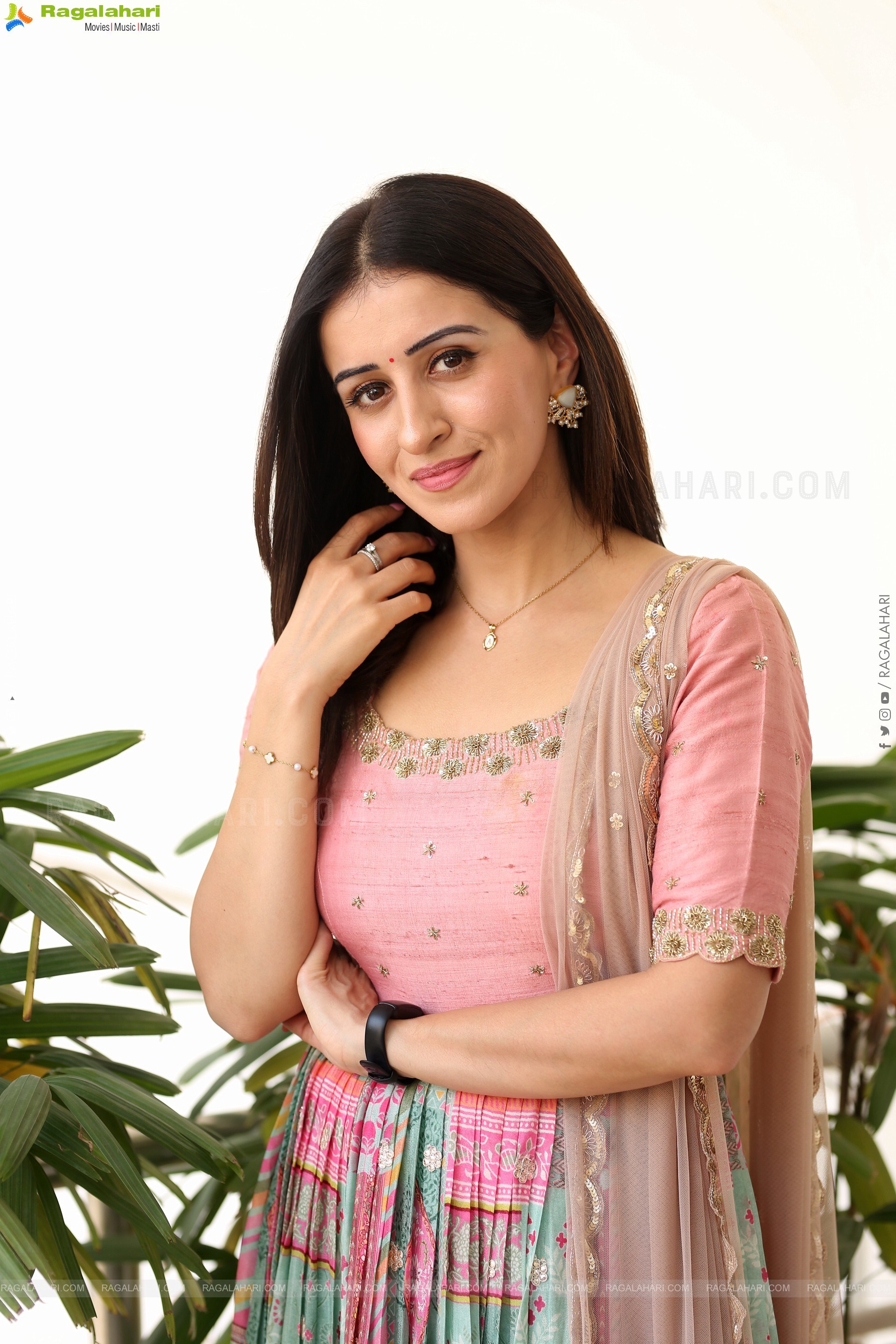 Anshu at Mazaka Interview, HD Gallery