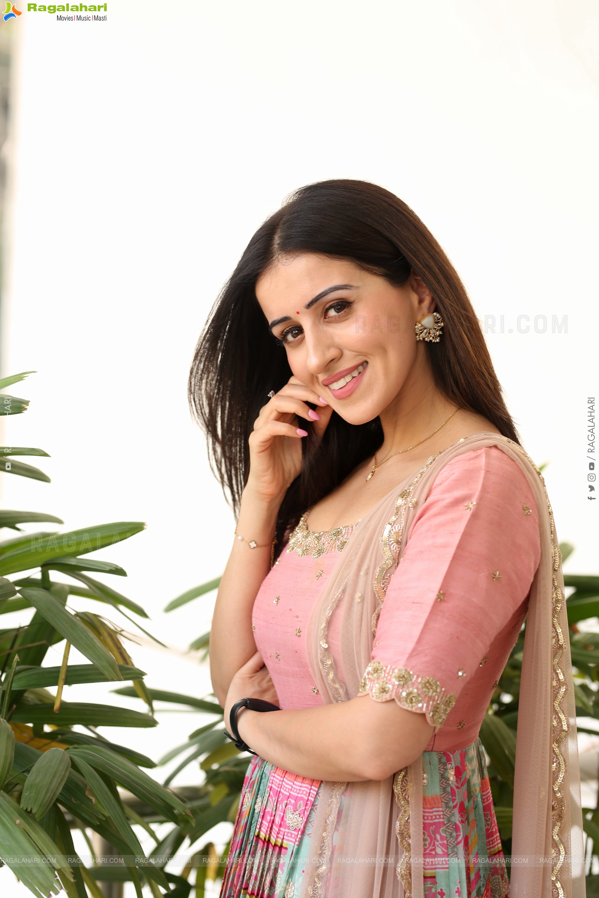 Anshu at Mazaka Interview, HD Gallery