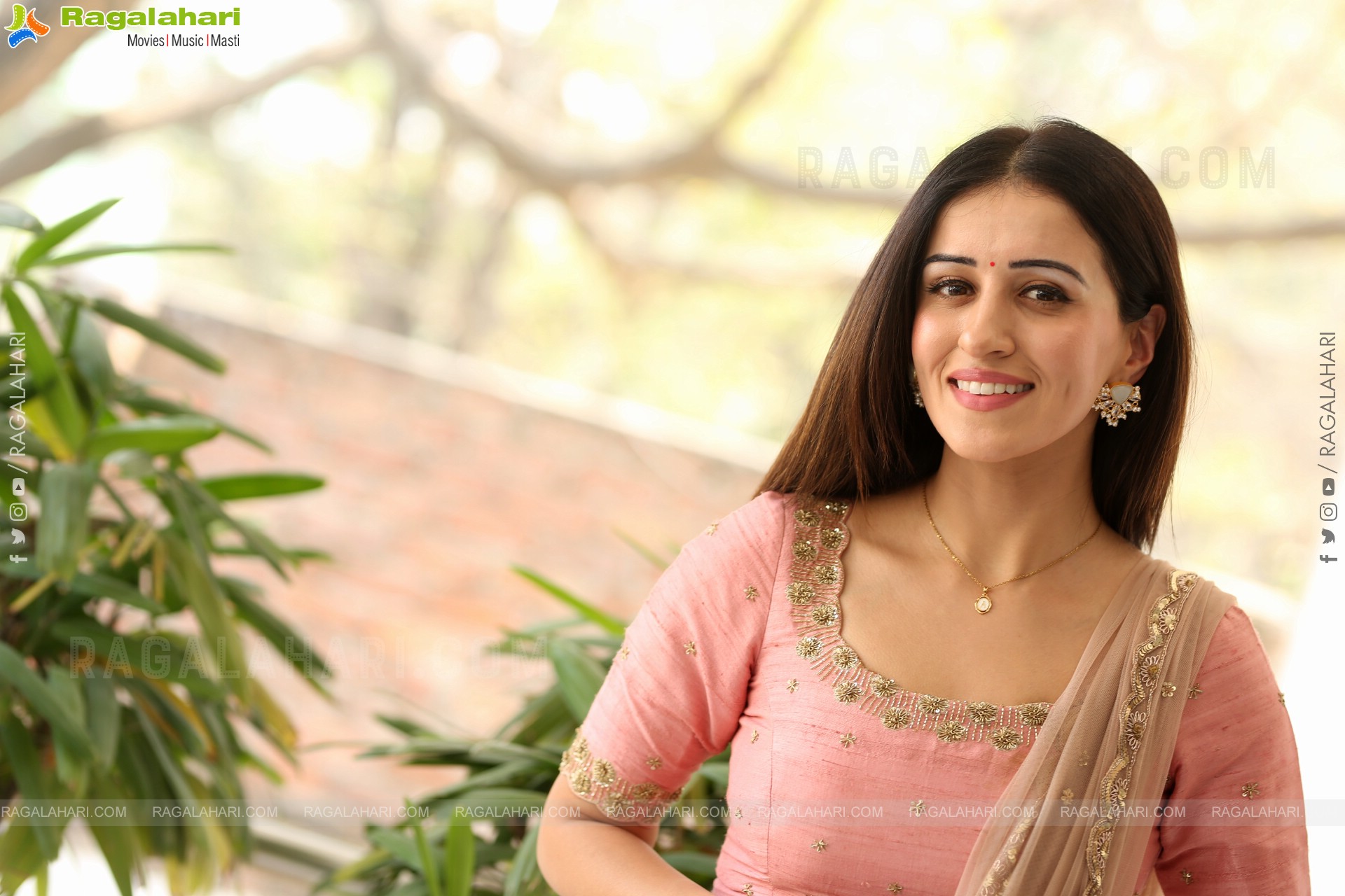 Anshu at Mazaka Interview, HD Gallery