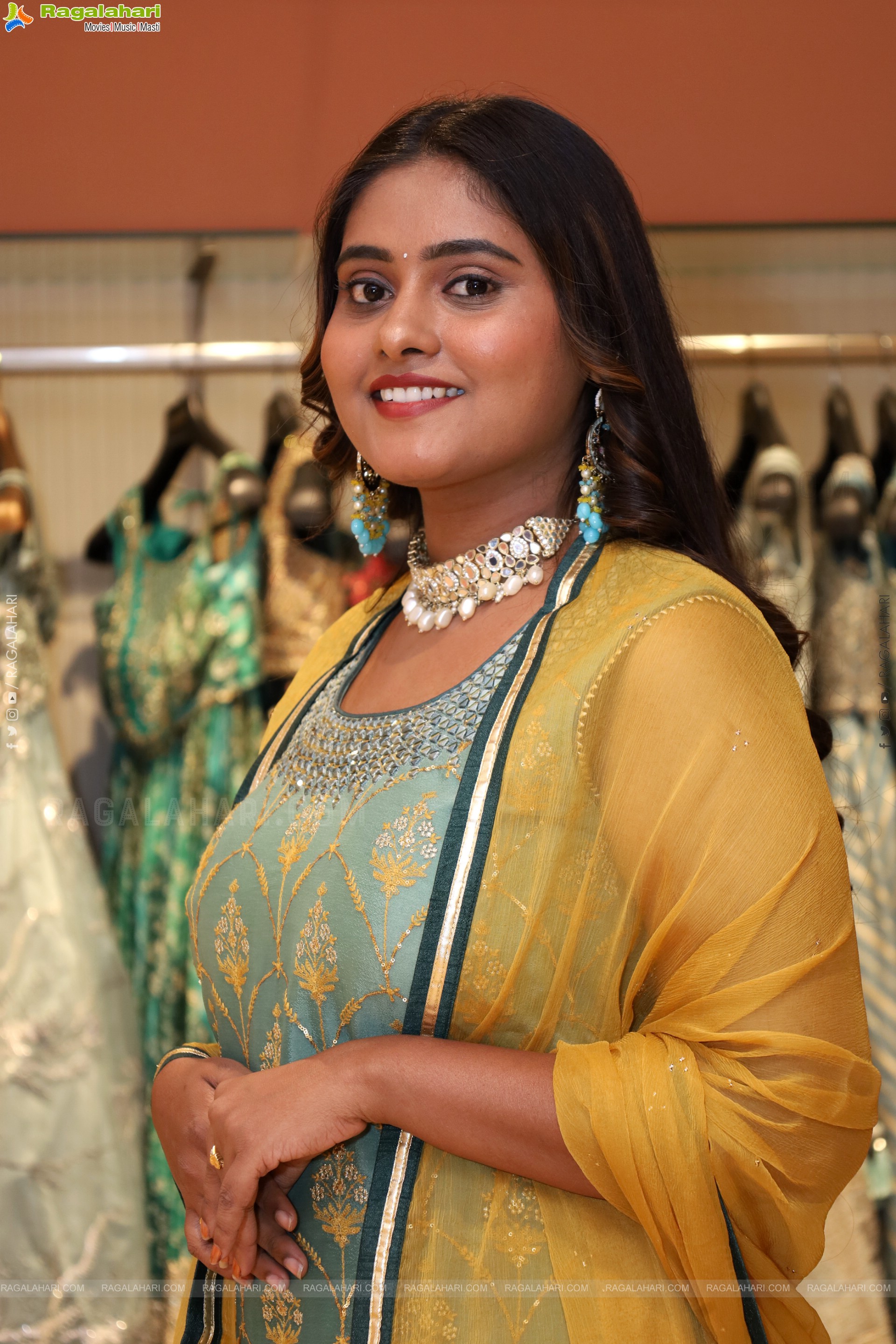 Bindhu Krishna New Photoshoot Stills, HD Gallery