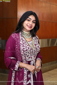 Bramarambika Poses with Designer Jewellery, HD Gallery