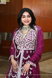 Bramarambika Poses with Designer Jewellery, HD Gallery