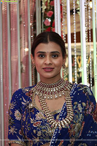 Hebah Patel at Hi Life Brides Launch Event, HD Gallery