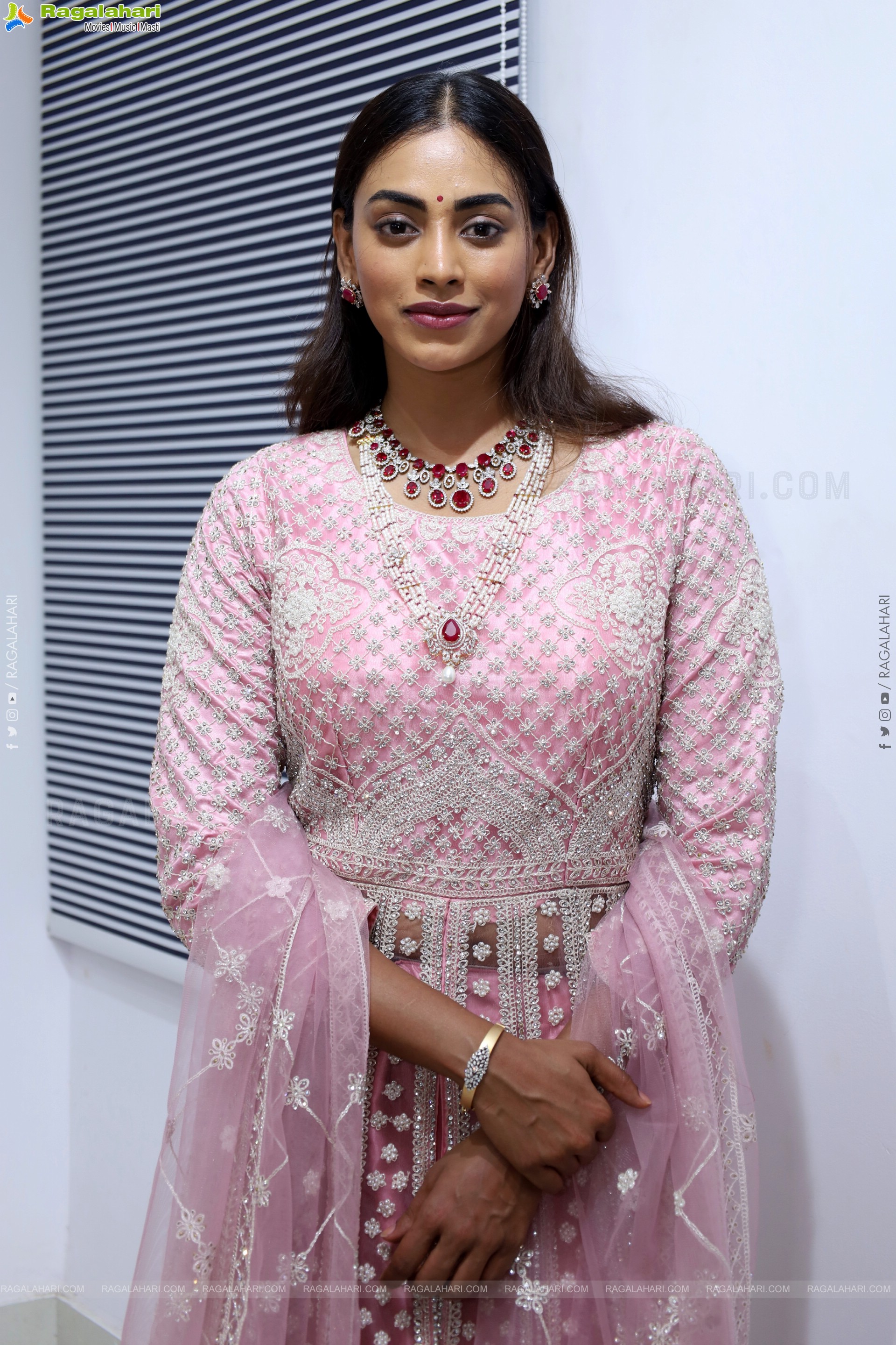 Kamakshi Bhaskarla at Hi Life Bride Curtain Raiser Event, HD Gallery