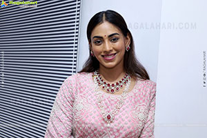 Kamakshi Bhaskarla at Hi Life Bride Curtain Raiser Event