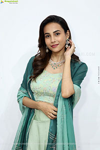 Nishat Shaik Latest HD Photo Gallery