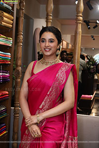 Priyanka Mohan at Xiti Weaves Wedding Collections Launch