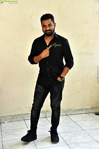 Rahul Yadav Nakka at Brahma Anandam Interview, HD Gallery