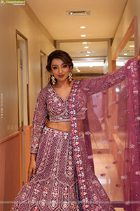 Tejaswi Madivada Latest Photoshoot Stills, HD Gallery