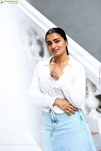 Jyothi Ramana Glamorous Photoshoot Stills, HD Gallery