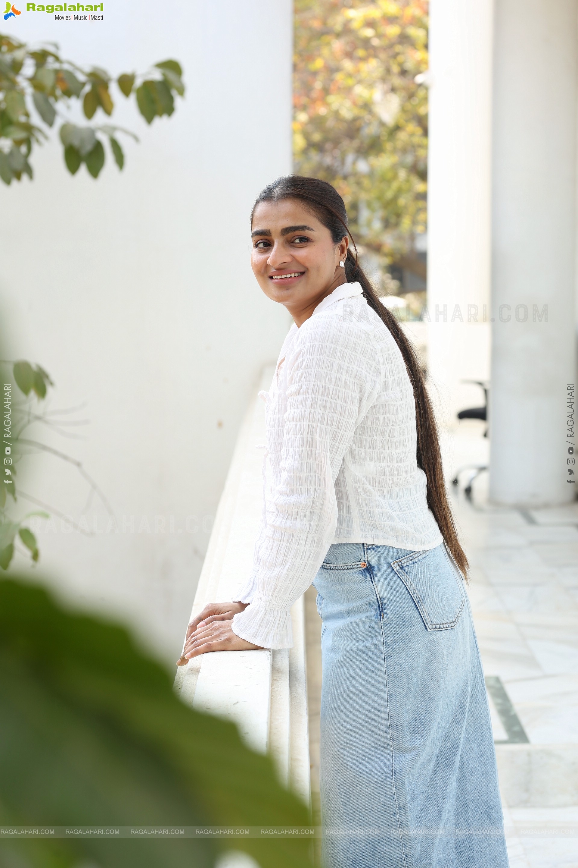 Jyothi Ramana Glamorous Photoshoot Stills, HD Gallery