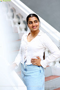 Jyothi Ramana Glamorous Photoshoot Stills, HD Gallery