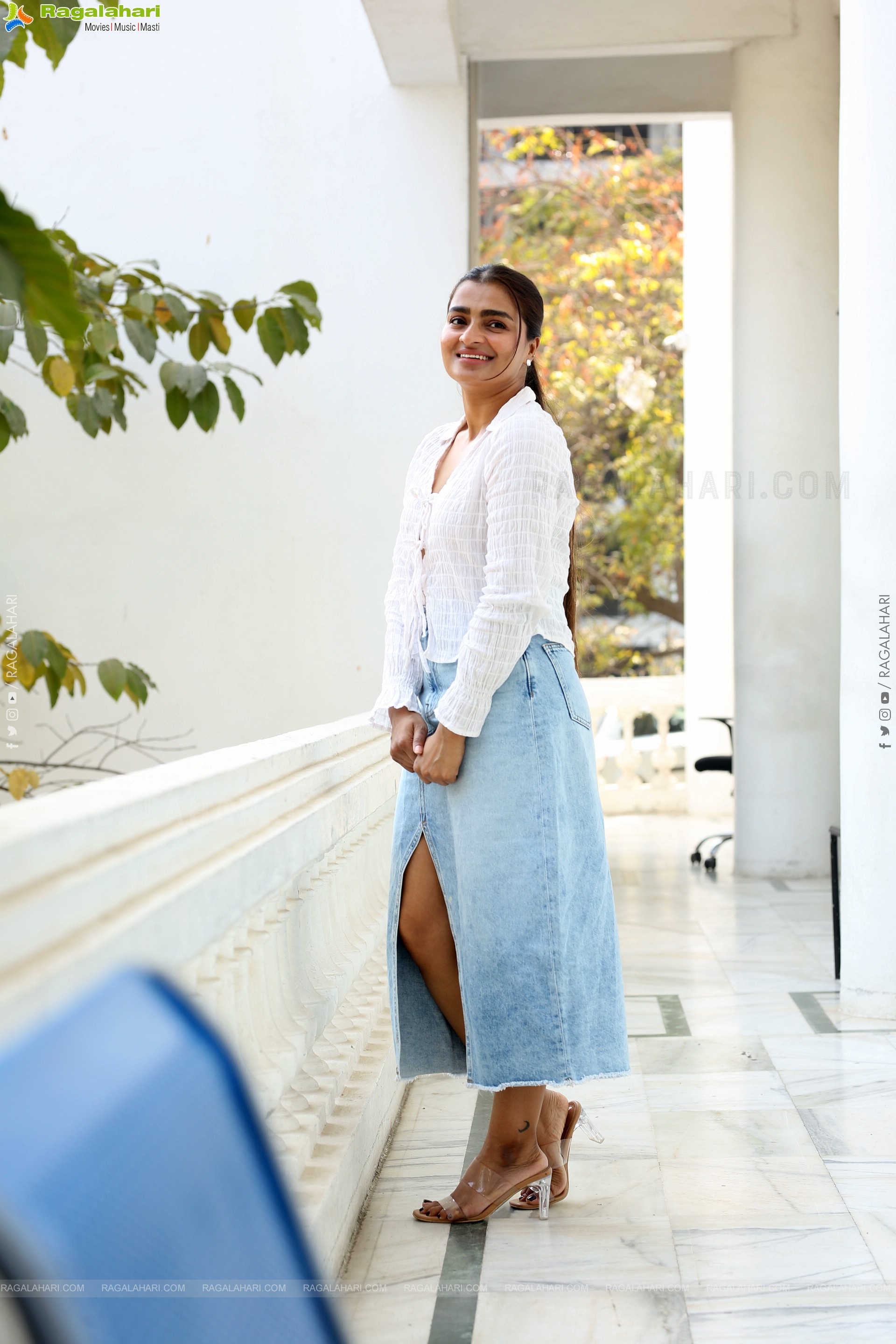 Jyothi Ramana Glamorous Photoshoot Stills, HD Gallery