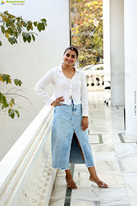 Jyothi Ramana Glamorous Photoshoot Stills, HD Gallery