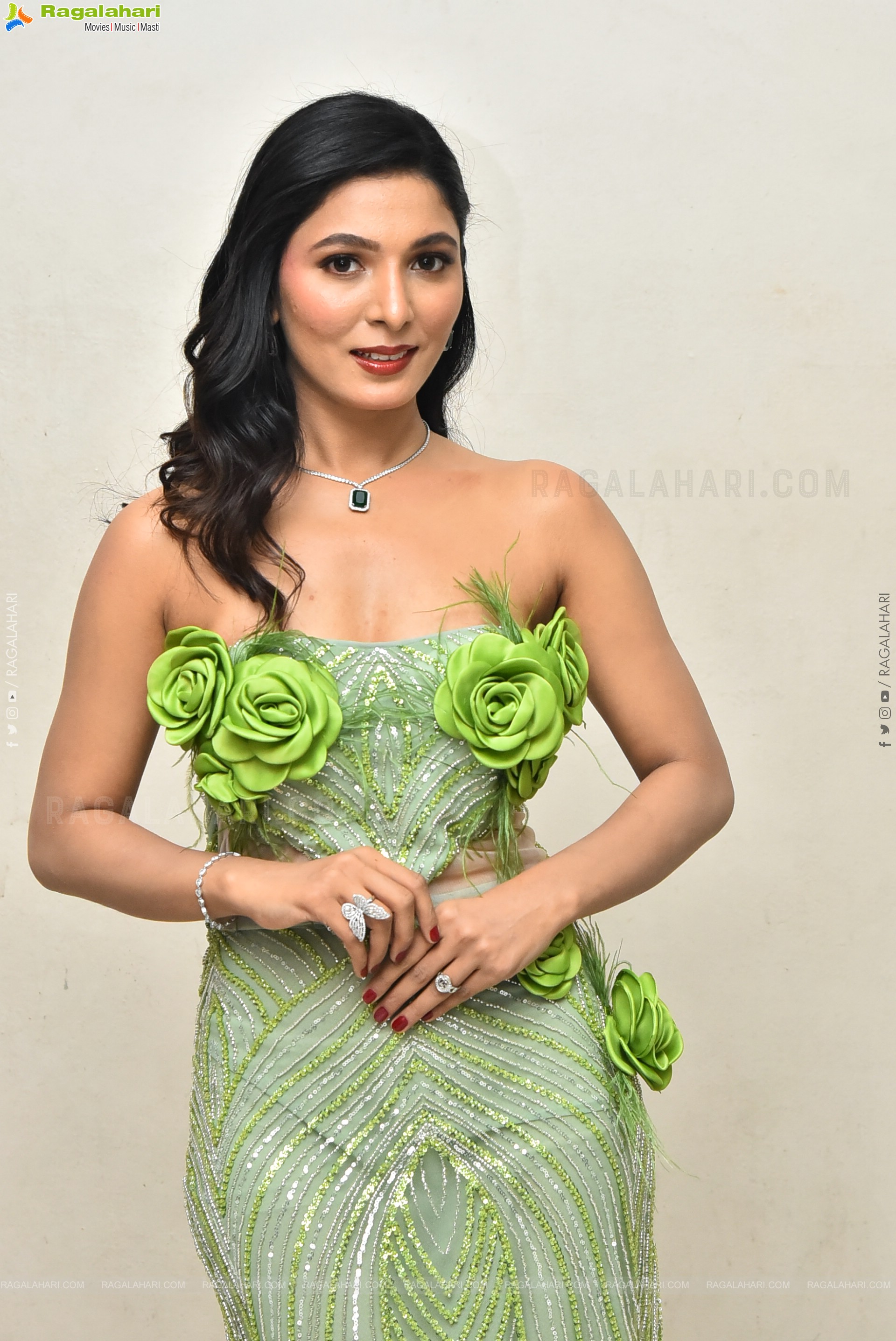 Ankita Jadhav at Nuvve Undipo ila Song Launch, HD Gallery