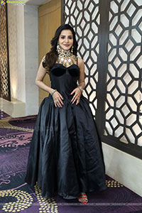 Ashu Reddy at Asia Jewels Exhibition, HD Gallery