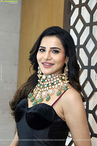 Ashu Reddy at Asia Jewels Exhibition, HD Gallery