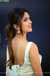 Ayaana at Alpha Movie Trailer Launch, HD Gallery