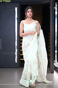 Ayaana at Alpha Movie Trailer Launch, HD Gallery