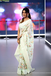 Ayaana at Alpha Movie Trailer Launch, HD Gallery