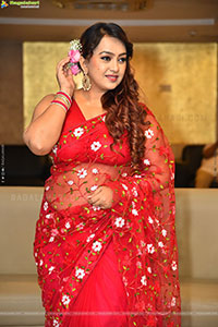 Ester Noronha at Amaravathiki Aahwanam Pre Release