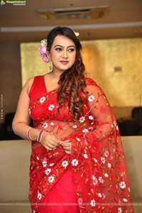 Ester Noronha at Amaravathiki Aahwanam Pre Release