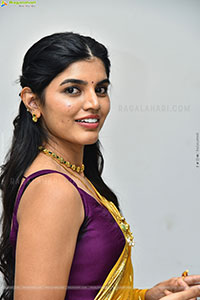 Gayathri Ramana at Mansion House Mallesh Teaser Launch