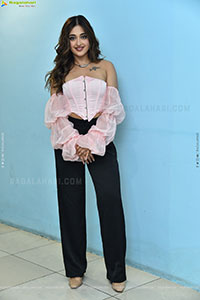 Gayatri Bharadwaj at Cult Teaser Launch Event