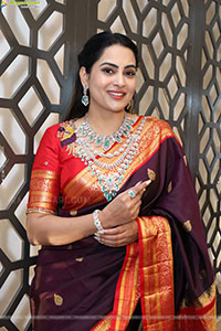 Himaja Poses with Designer Jewellery, HD Gallery