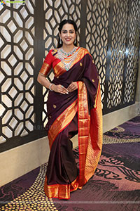 Himaja Poses with Designer Jewellery, HD Gallery