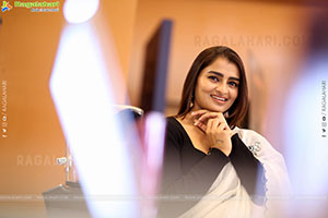 Jyothi Ramana at Funky Second Song Launch Event, HD Gallery