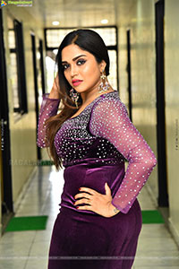 Karunya Chowdary at Erracheera Movie Thanks Meet