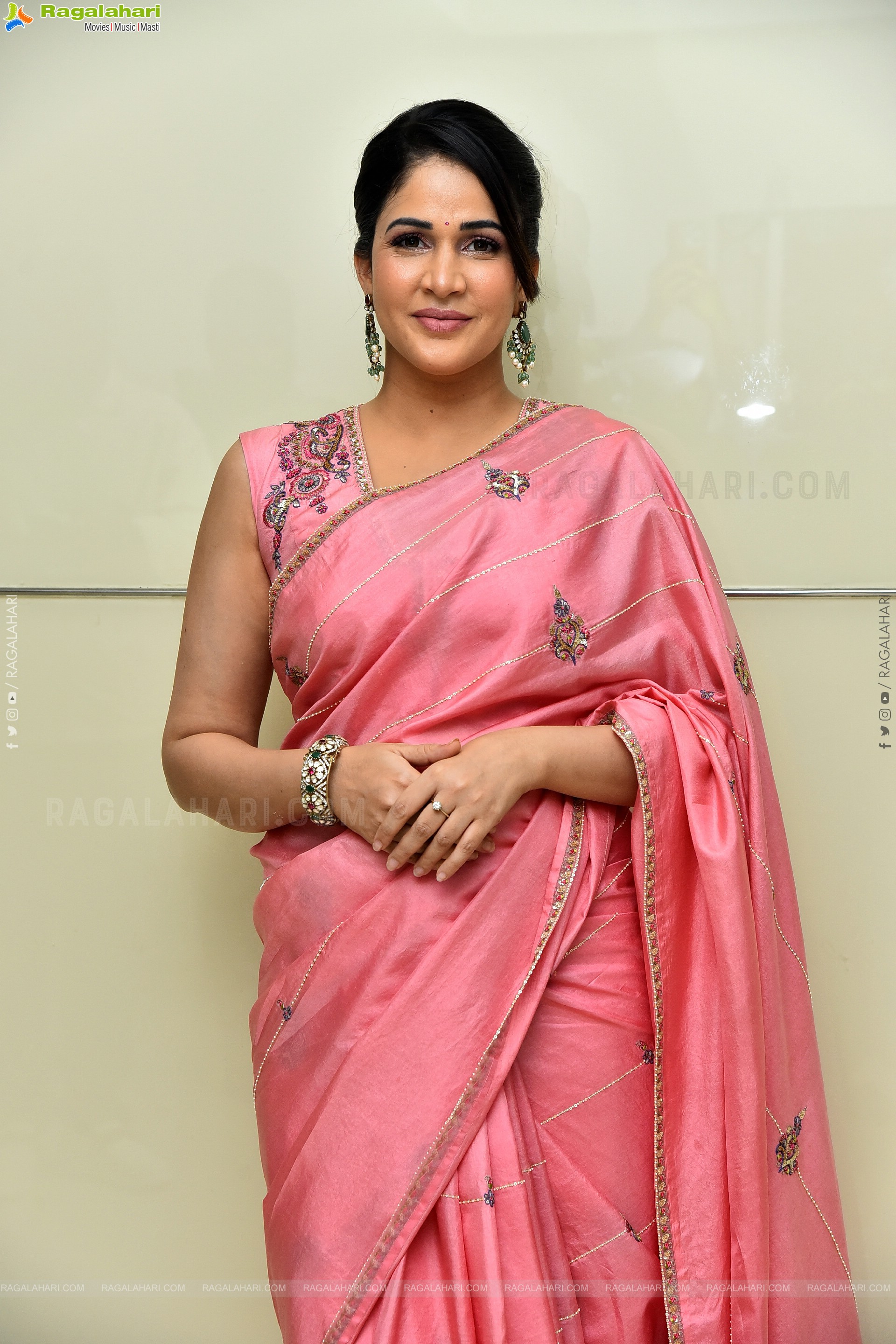 Lavanya Tripathi at Sathi Leelavathi Press Meet, HD Gallery