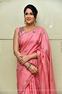 Lavanya Tripathi at Sathi Leelavathi Press Meet, HD Gallery