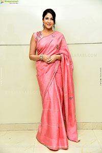 Lavanya Tripathi at Sathi Leelavathi Press Meet, HD Gallery