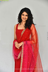 Manasa Varanasi at Couple Friendly Movie Press Meet