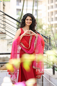 Manasa Varanasi at Couple Friendly Movie Press Meet