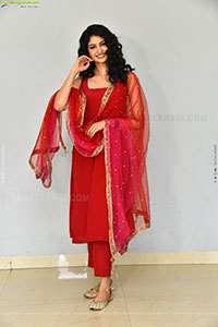 Manasa Varanasi at Couple Friendly Movie Press Meet