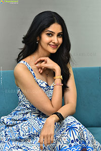 Manasa Varanasi at Couple Friendly Interview, HD Gallery