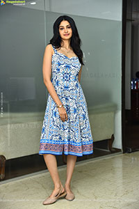 Manasa Varanasi at Couple Friendly Interview, HD Gallery