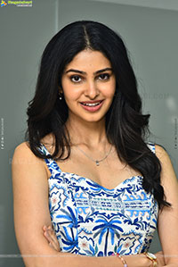 Manasa Varanasi at Couple Friendly Interview, HD Gallery