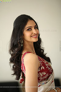 Manasa Varanasi at Couple Friendly Thanks Meet