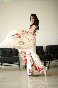 Manasa Varanasi at Couple Friendly Thanks Meet