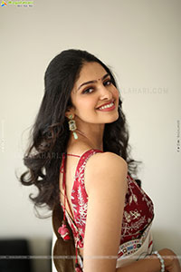 Manasa Varanasi at Couple Friendly Thanks Meet