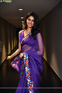 Manasa Varanasi at Couple Friendly Trailer Launch