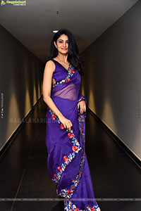 Manasa Varanasi at Couple Friendly Trailer Launch