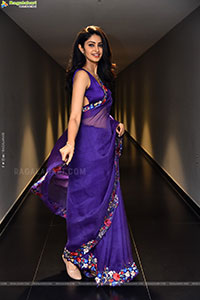 Manasa Varanasi at Couple Friendly Trailer Launch