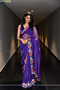 Manasa Varanasi at Couple Friendly Trailer Launch