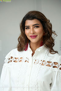 Manchu Lakshmi at Bookie Movie Press Meet